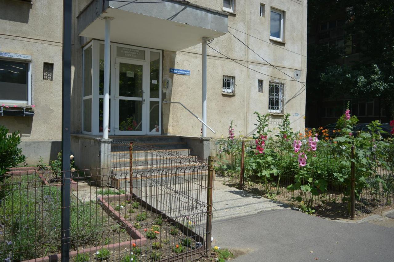 Studio Agatha 26 Bucarest Esterno foto